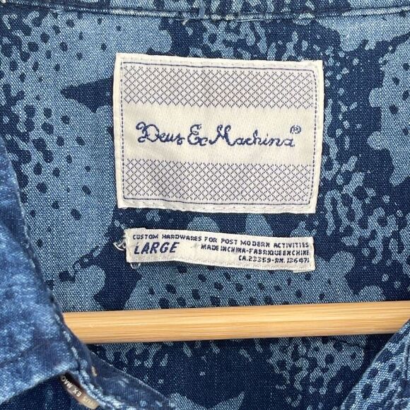 DEUS EX MACHINA Blue Star Camouflage Western Denim Snap Up Shirt Large - Picture 3 of 8